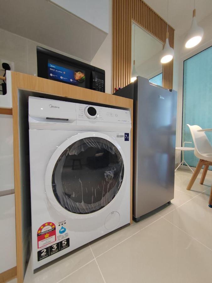 Cityview Studio Apartment At Kota Kinabalu City Centre Exterior photo